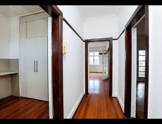 1.5 BEDROOM APARTMENT FOR SALE IN MORNINGSIDE